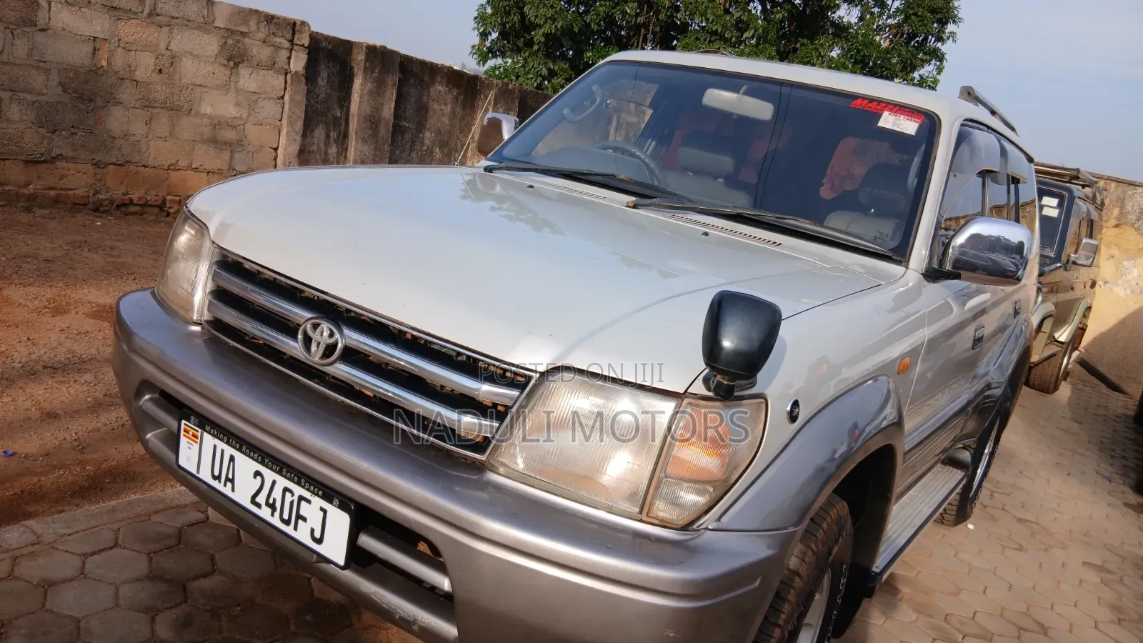 Toyota Land Cruiser Prado 2002 White