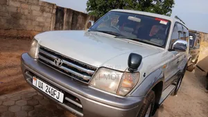 Toyota Land Cruiser Prado 2002 White