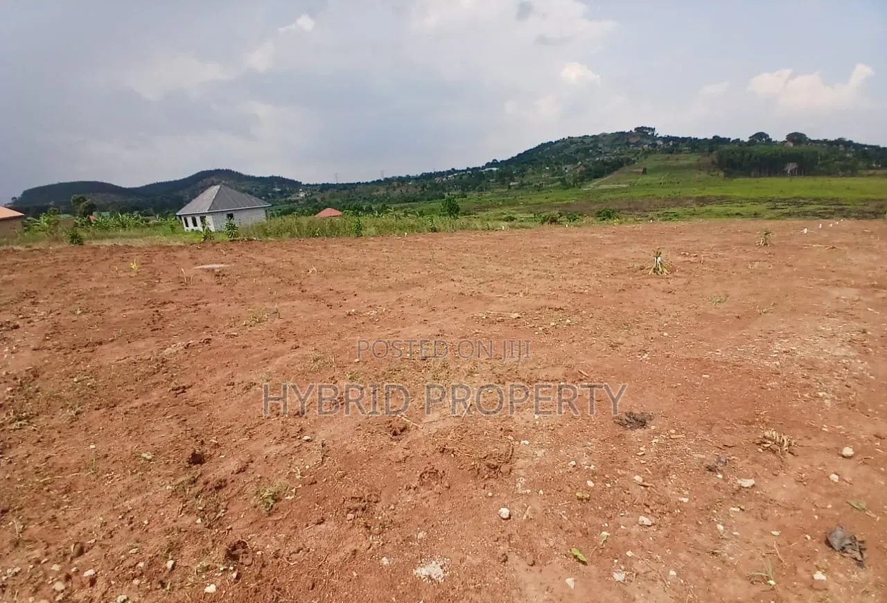 Prime Plots for Sale at Kabira~Kyanja Mpigi Land Estate~Masaka Road.