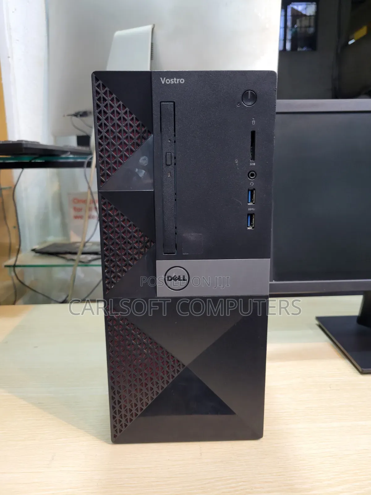 Desktop Computer Dell Vostro 3900 8GB Intel Core i5 HDD+SSD 500GB