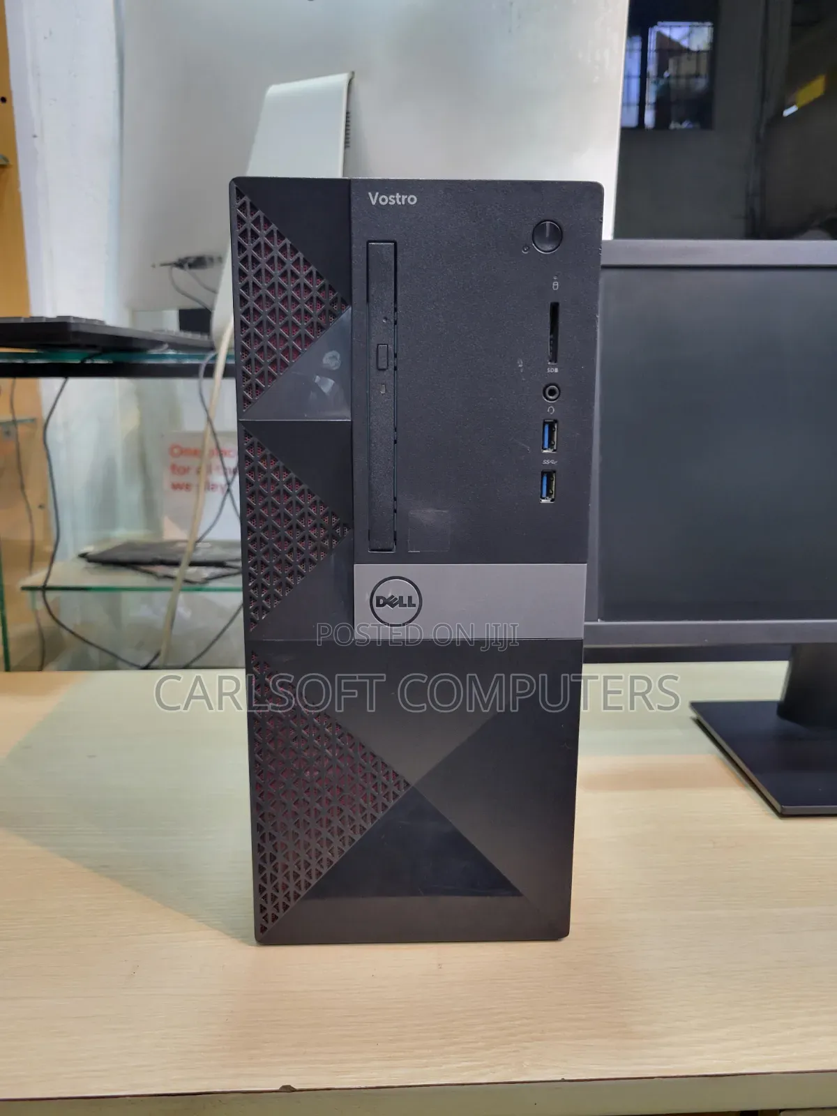 Desktop Computer Dell Vostro 3900 8GB Intel Core i5 HDD+SSD 500GB