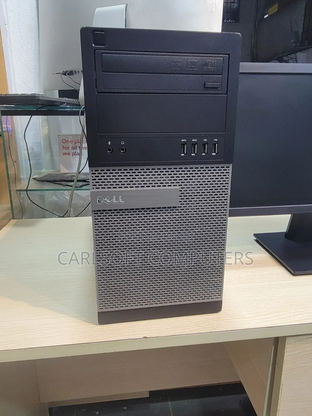 Desktop Computer Dell OptiPlex 7010 4GB Intel Core i3 HDD 500GB