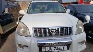 Toyota Land Cruiser Prado 2006 White