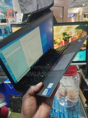 Laptop Lenovo 300e 4GB Intel Core i3 HDD 256GB