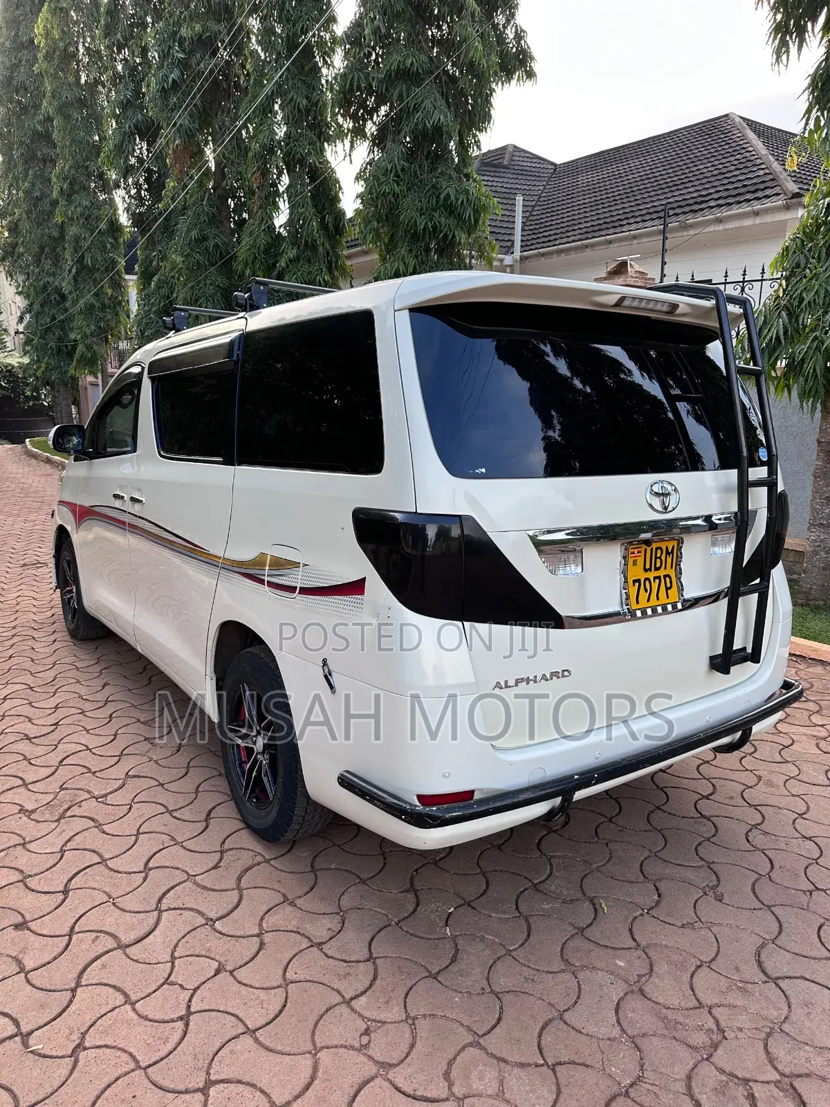 Toyota Alphard 2.4 Petrol FWD 2014 White
