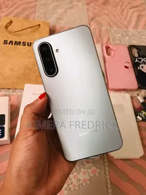New Samsung Galaxy A17 5G 256 GB Gray
