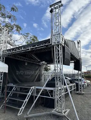A Ground-Support Galvanized Truss Roof Stage