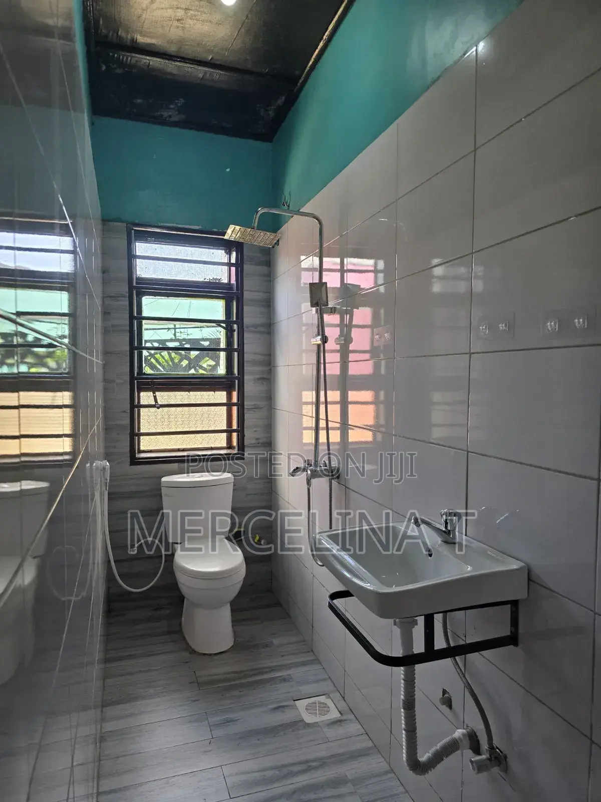 4bdrm Bungalow in Wakiso / Wakiso for rent