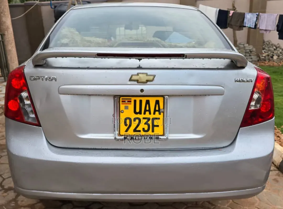Chevrolet Optra 2009 Silver