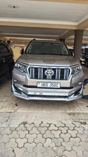 Toyota Land Cruiser Prado 2016 Silver