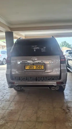 Toyota Land Cruiser Prado 2016 Silver