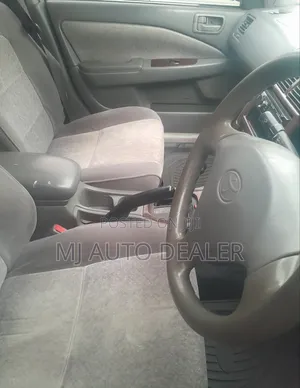 Toyota Premio 2002 White