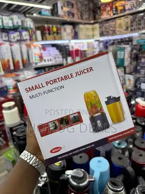 Small Portable Juicer & Cordless 400ml Mini Blender (2 Cups)