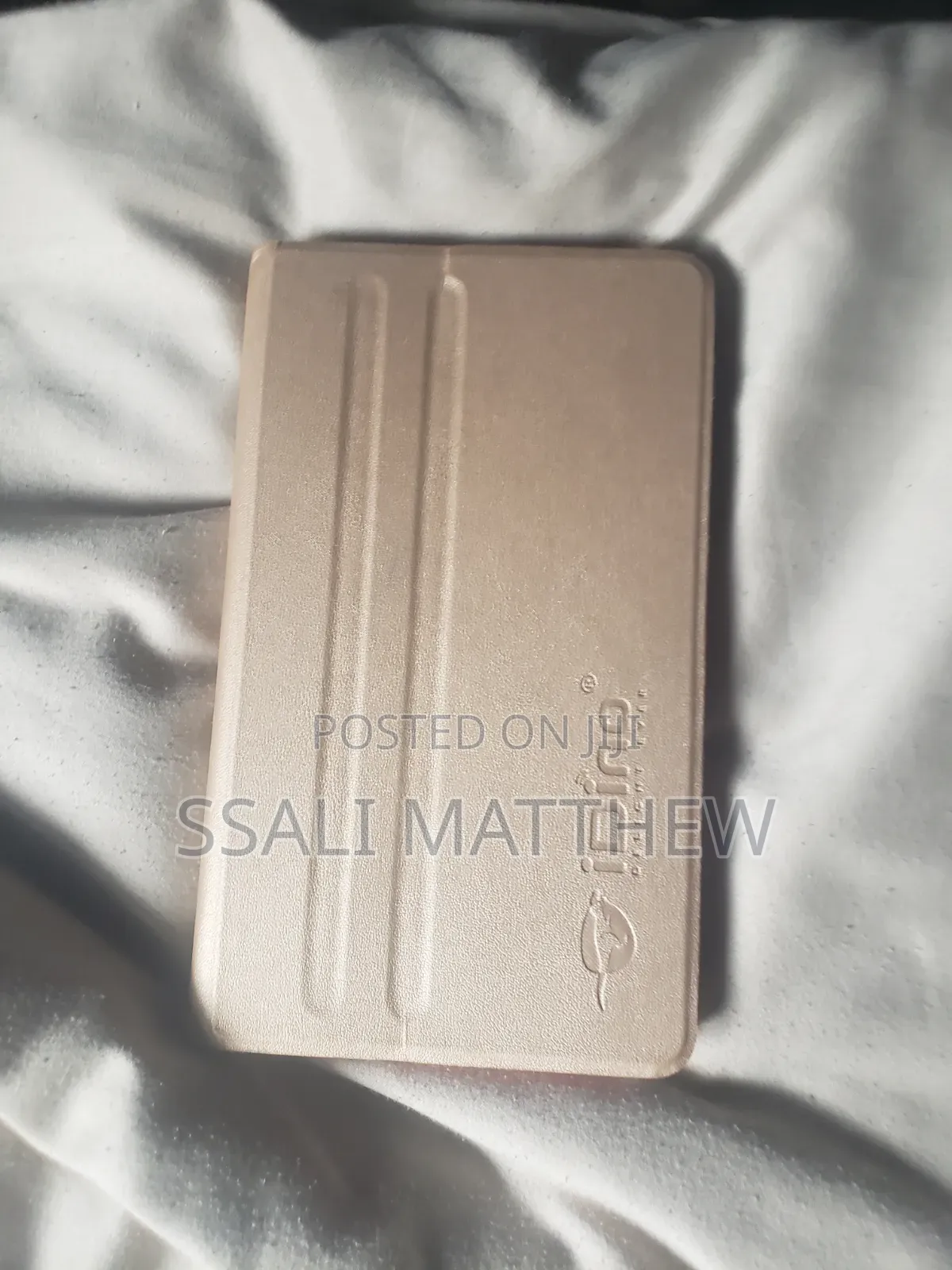 New Idino i24 Pad 2 TB Silver