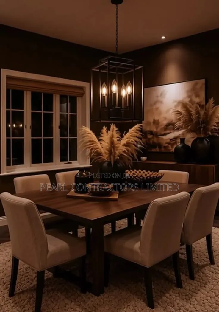 Dining Sets/6 Seaters Dining Tables in Any Colour/Material 2,800,000/-