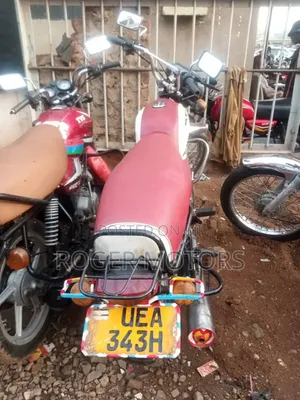 Bajaj Boxer 100 2018 Red