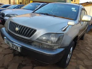Toyota Harrier 2000 Silver