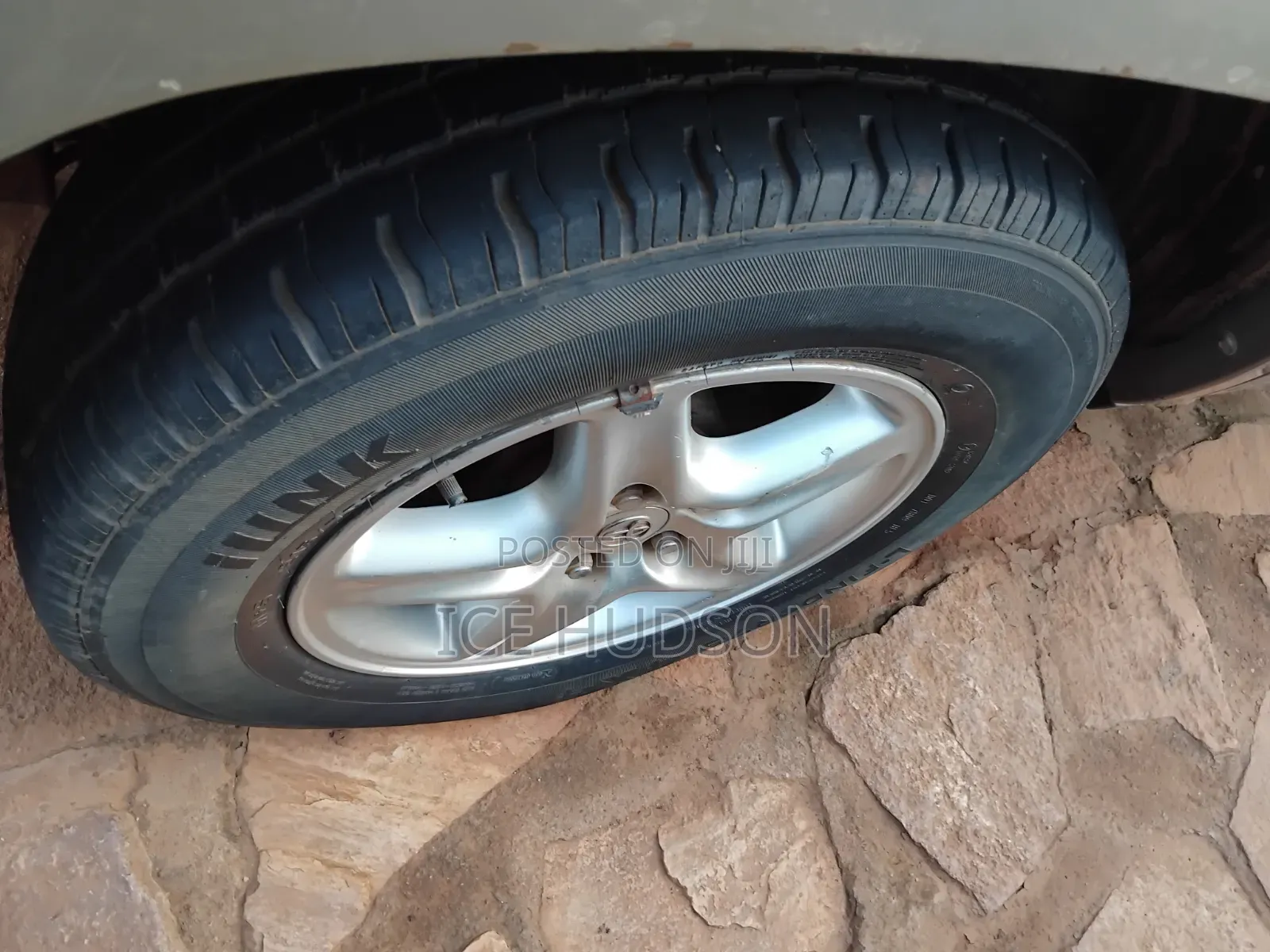 Toyota Harrier 2000 Silver