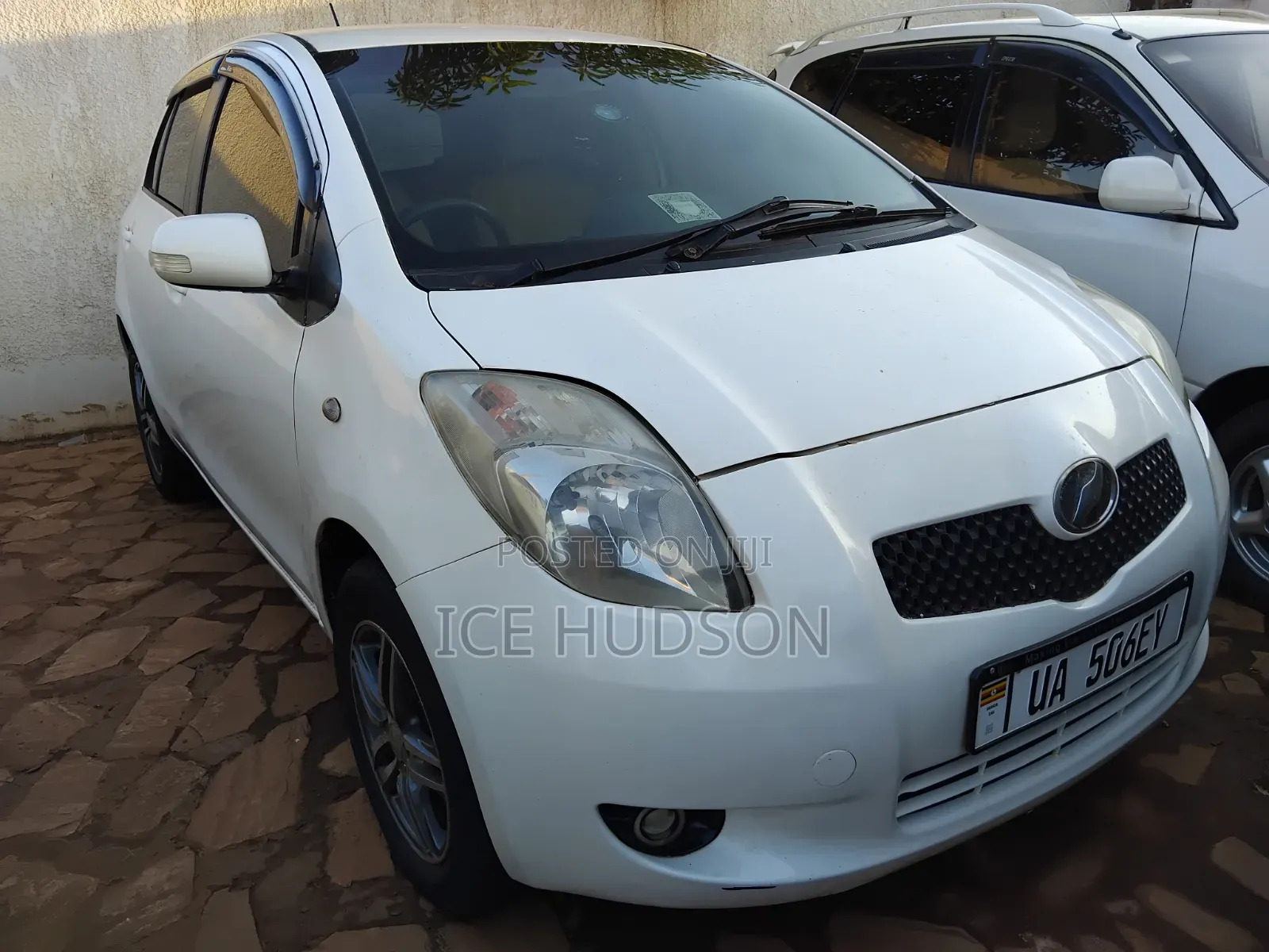 Toyota Vitz 2008 White