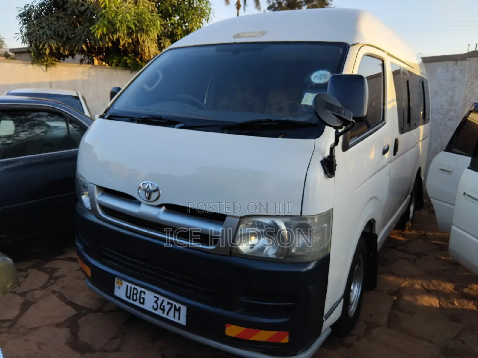 Toyota HiAce 2008 White