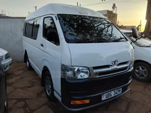 Toyota HiAce 2008 White