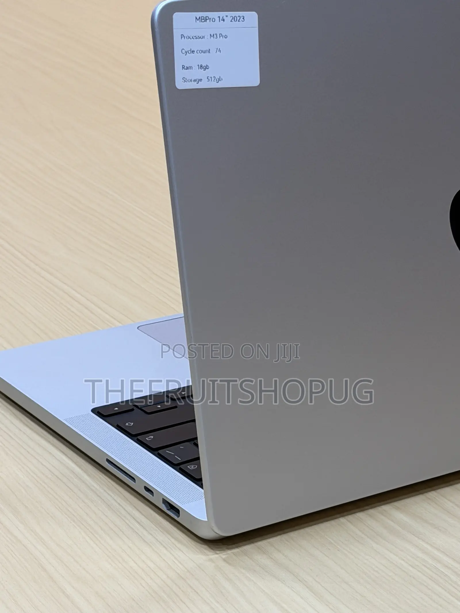 Laptop Apple MacBook Pro 2023 M3 Pro 18GB Apple M3 Pro SSD 512GB