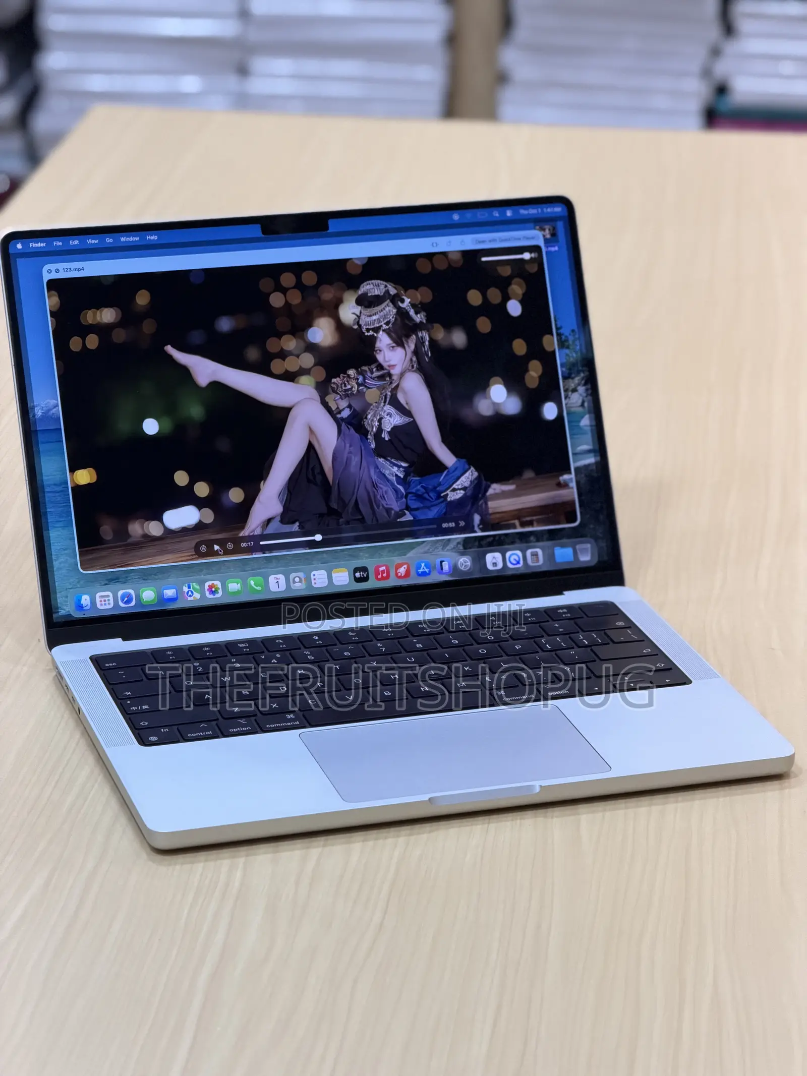 Laptop Apple MacBook Pro 2023 M3 Pro 18GB Apple M3 Pro SSD 512GB