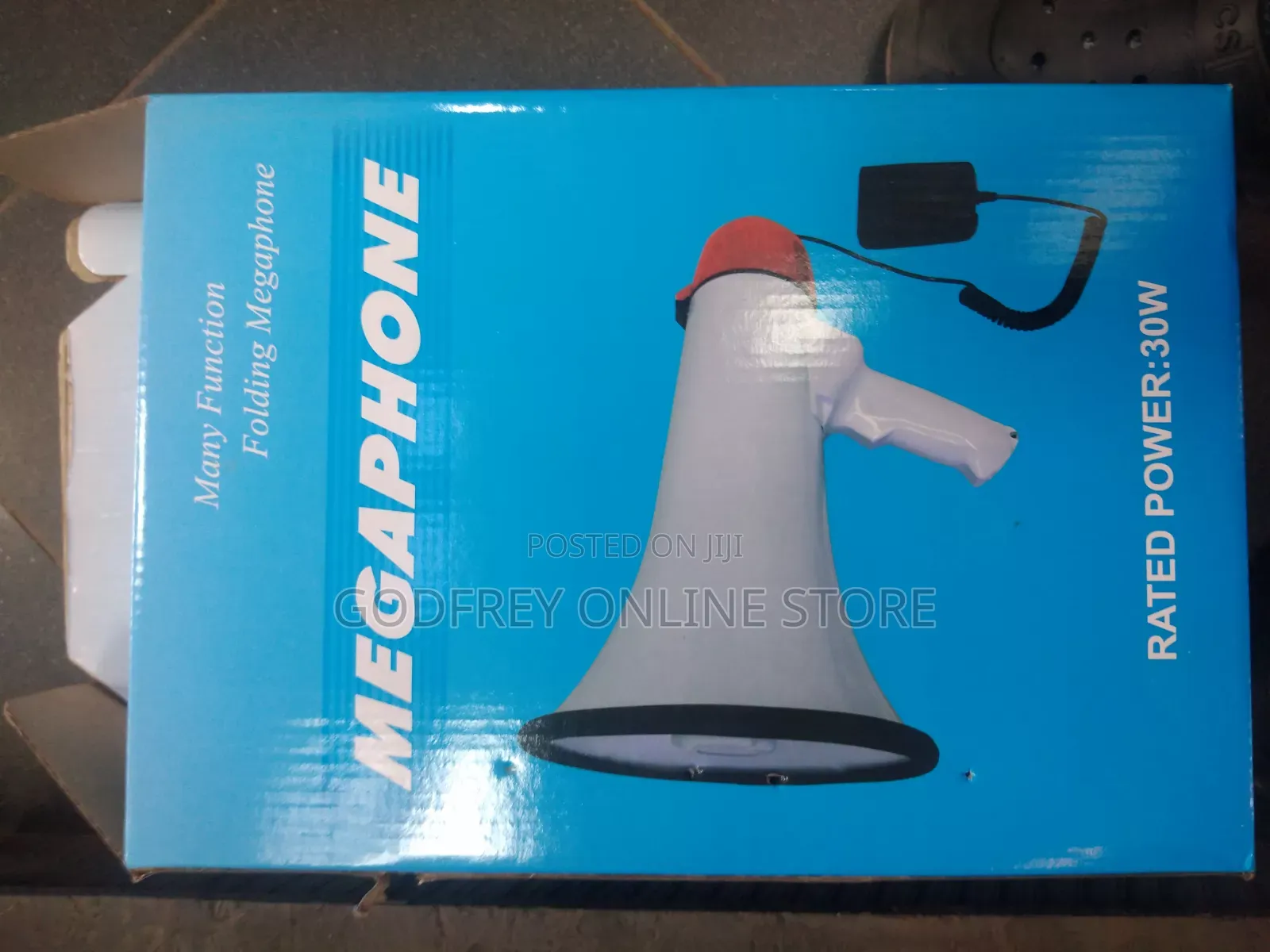 Holding Potable Megaphone 30w