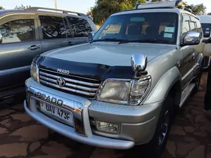 Toyota Land Cruiser Prado 1999 Black