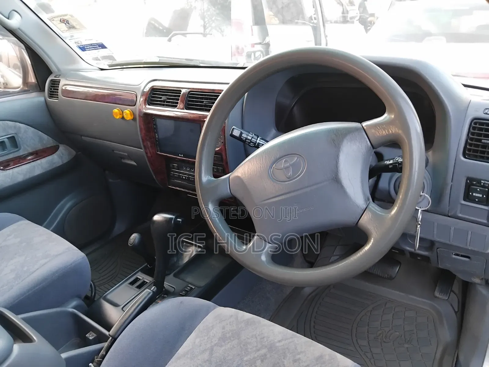Toyota Land Cruiser Prado 1999 Black