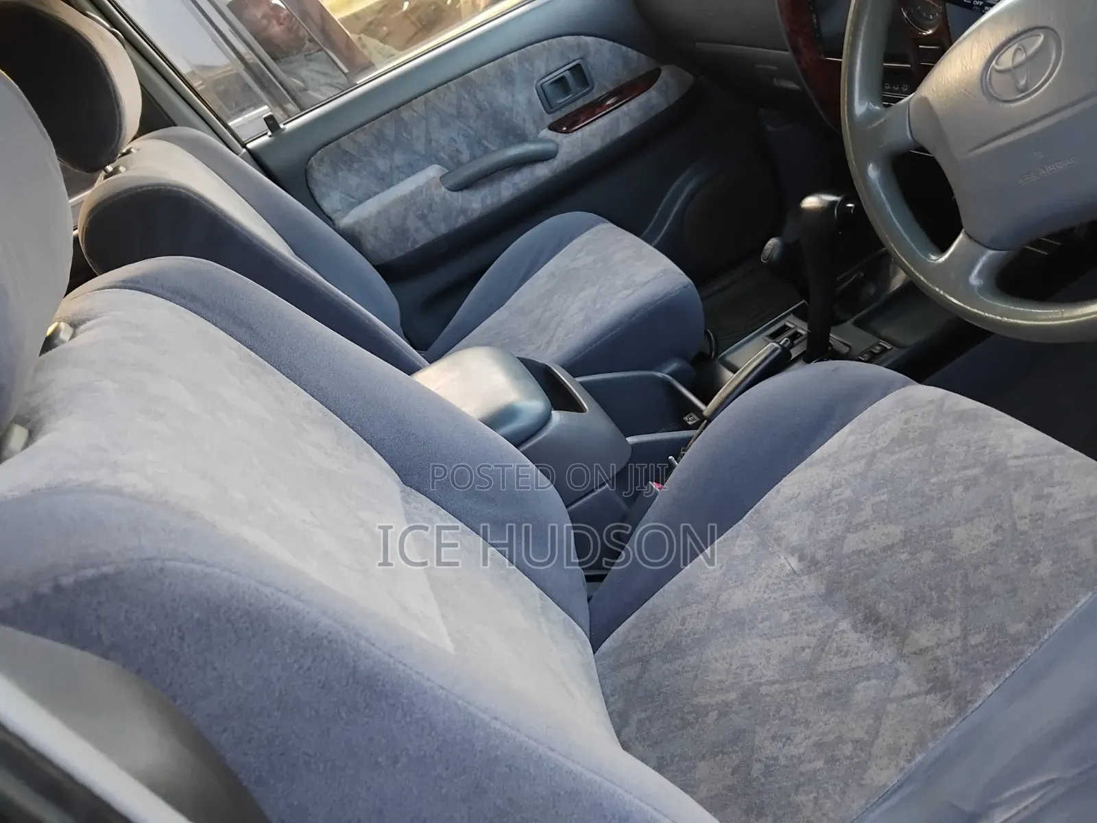 Toyota Land Cruiser Prado 1999 Black
