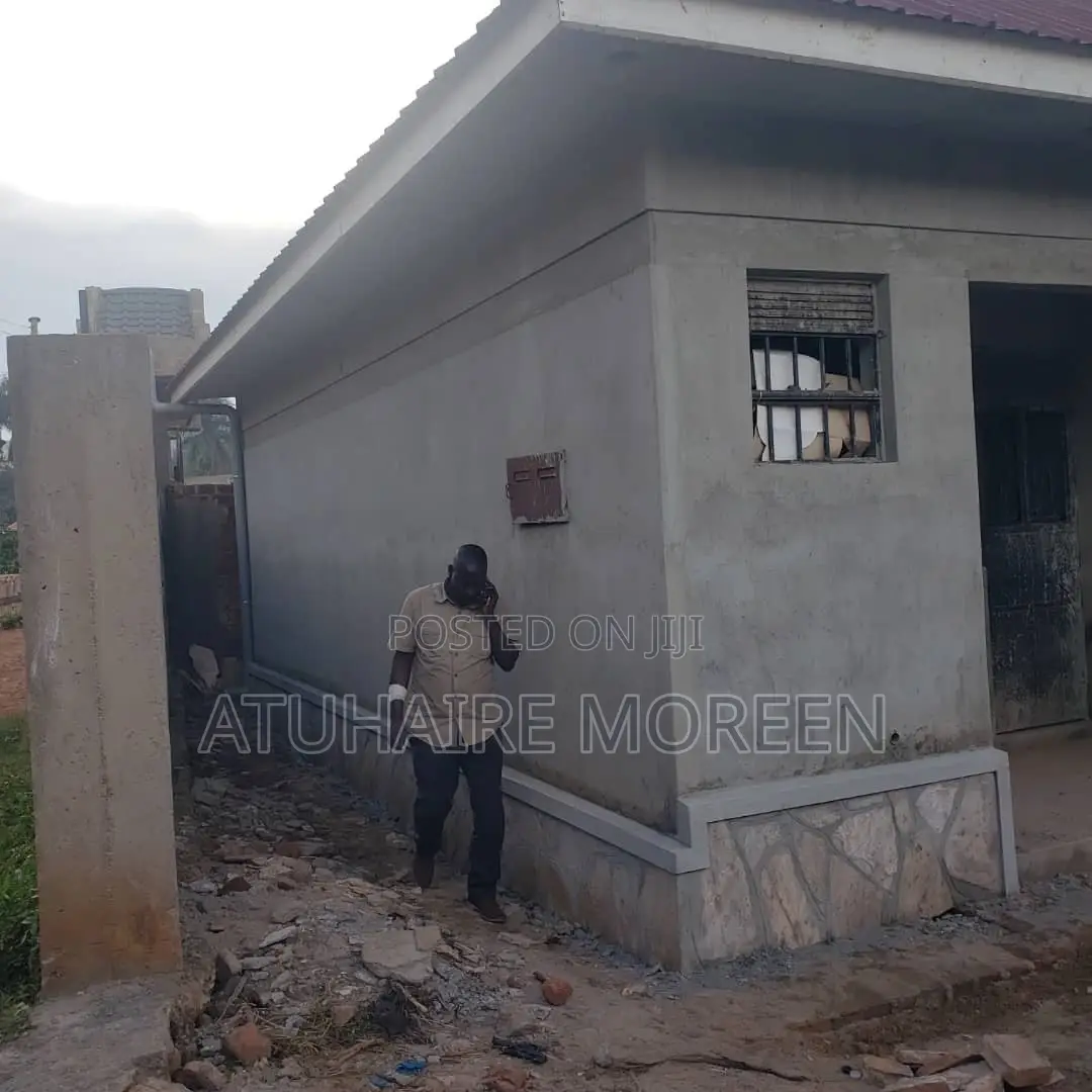 1bdrm House in Atuhaire Moreen, Nakawa for sale