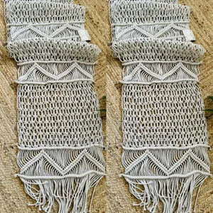 Fatia Malhabar: 8seater Table Runner