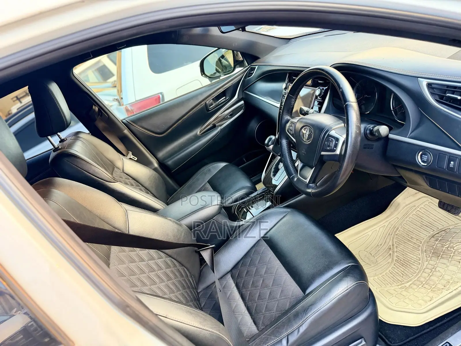 Toyota Harrier 2017 White