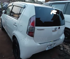 Toyota Passo 2007 White