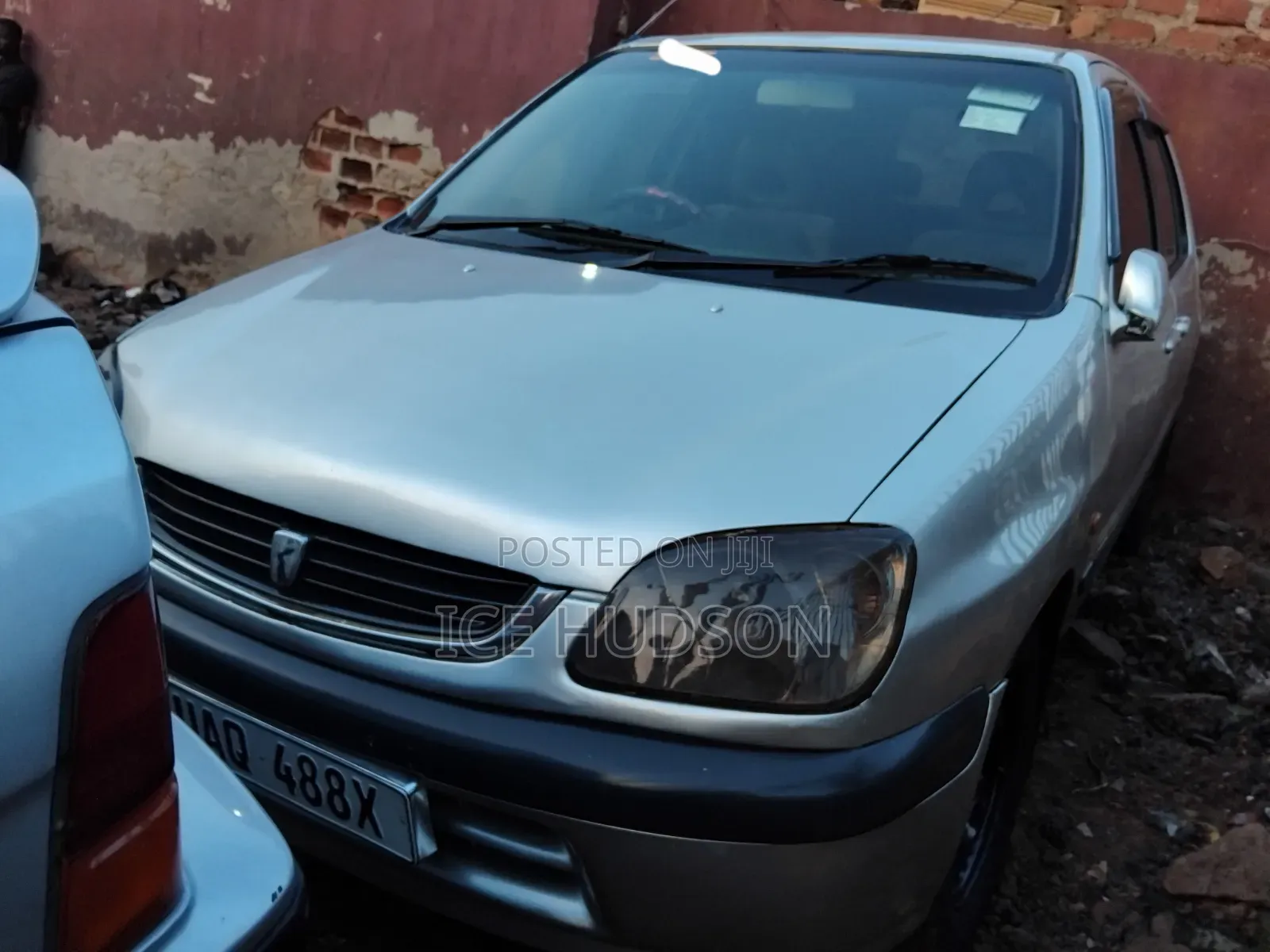 Toyota Raum 2002