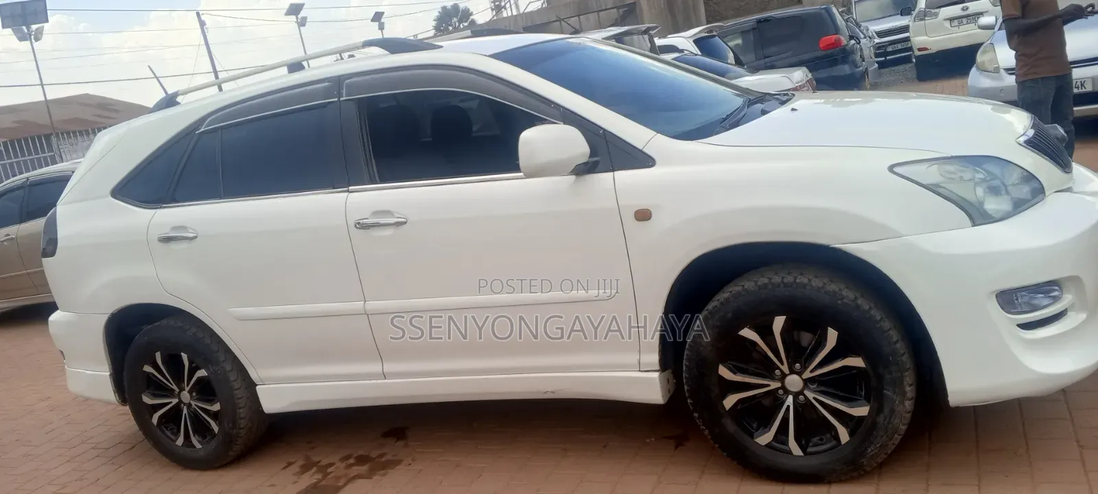 Toyota Harrier 2009 White