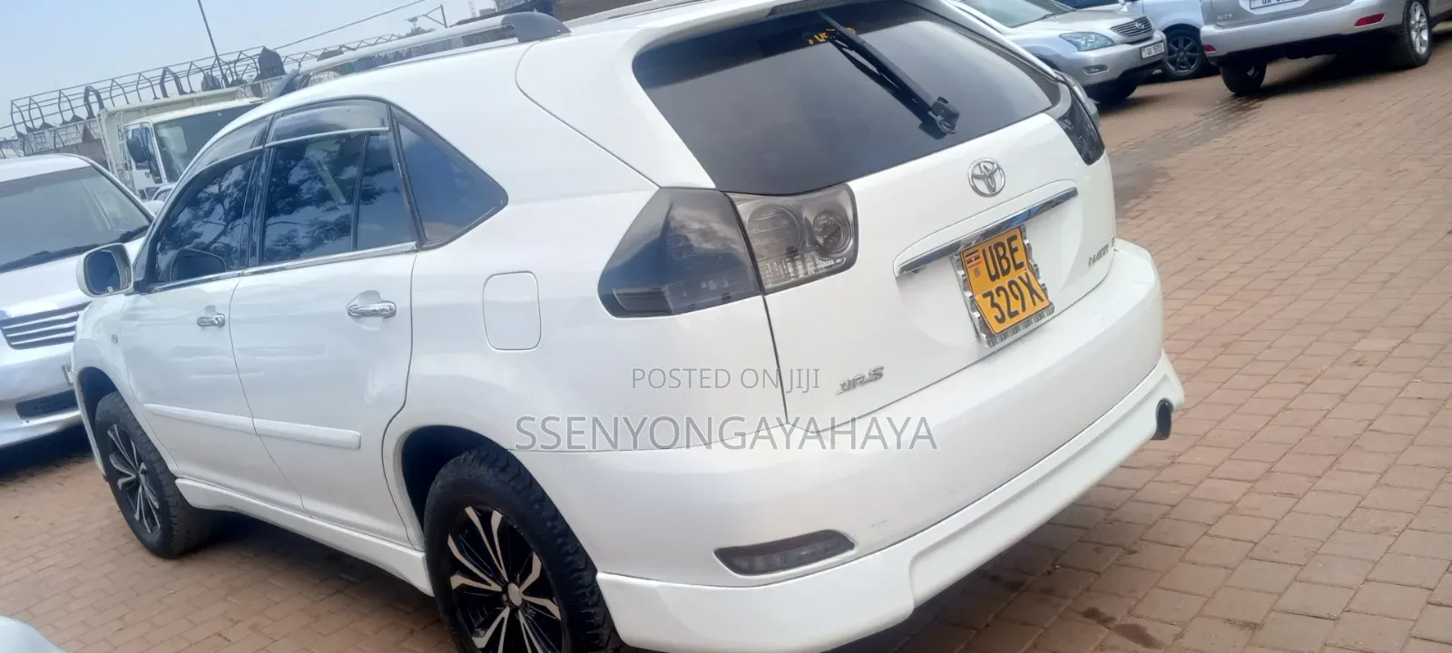 Toyota Harrier 2009 White