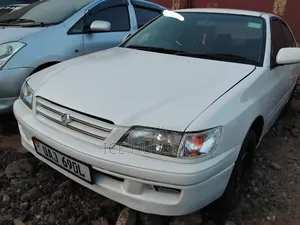 Toyota Premio 2001 Off white