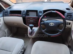 Toyota Corolla Spacio 2002