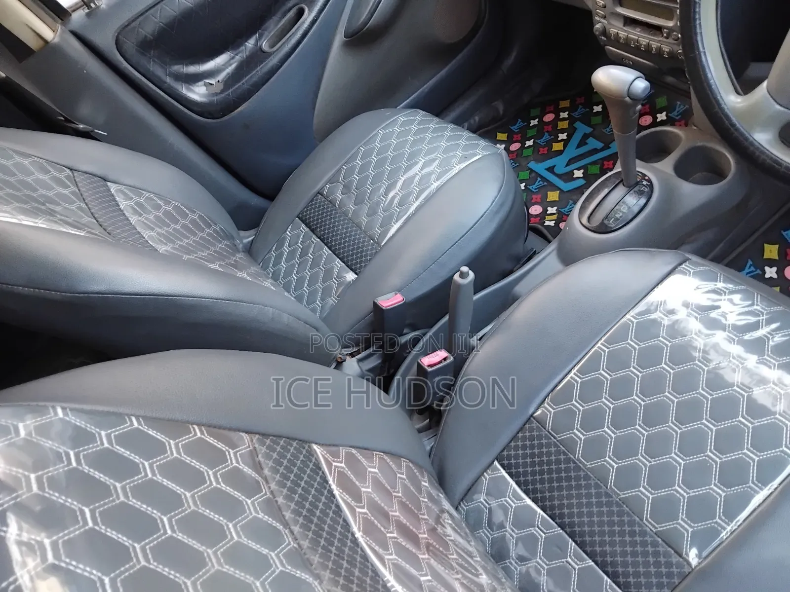Toyota Vitz 2004