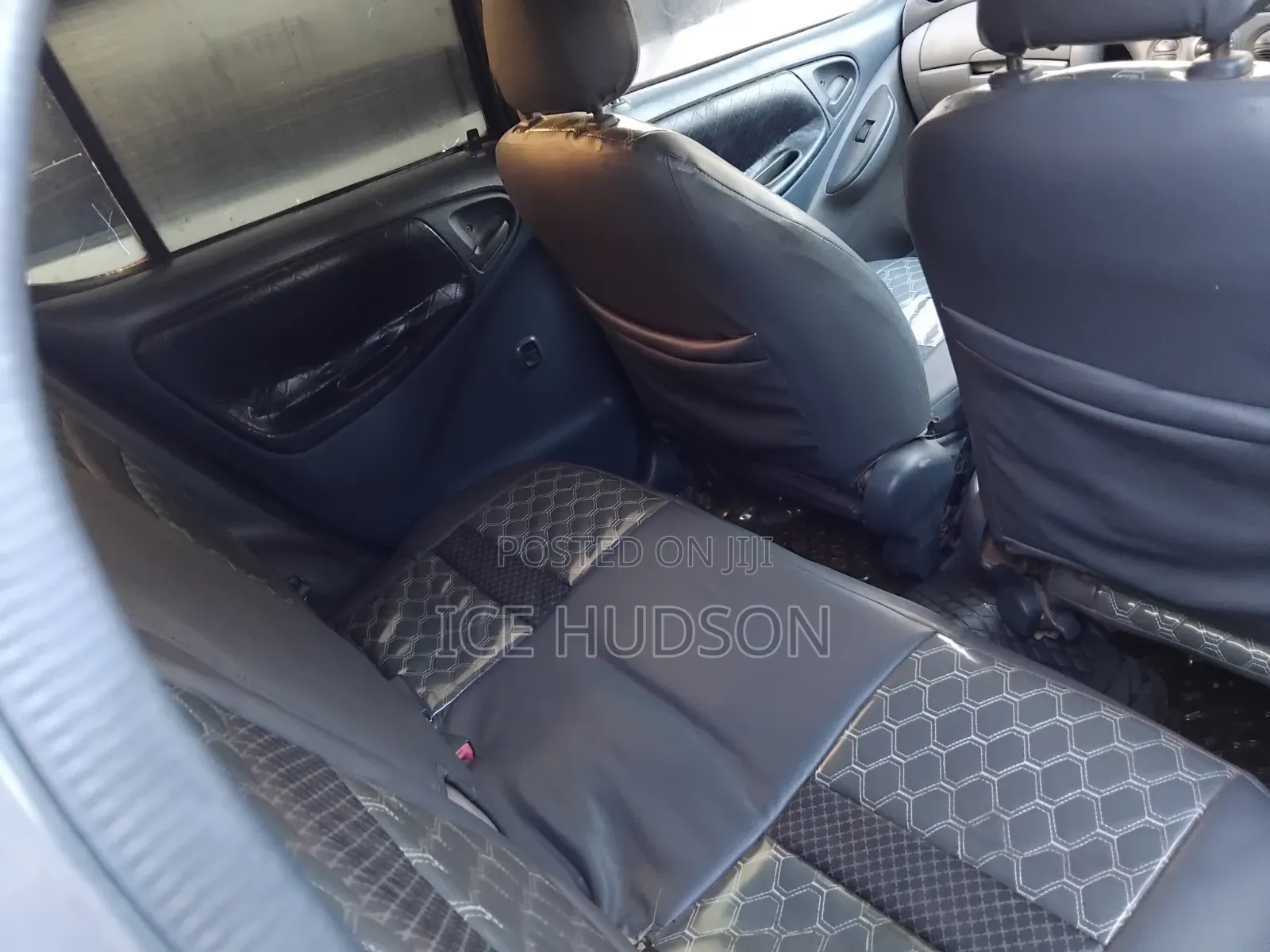 Toyota Vitz 2004