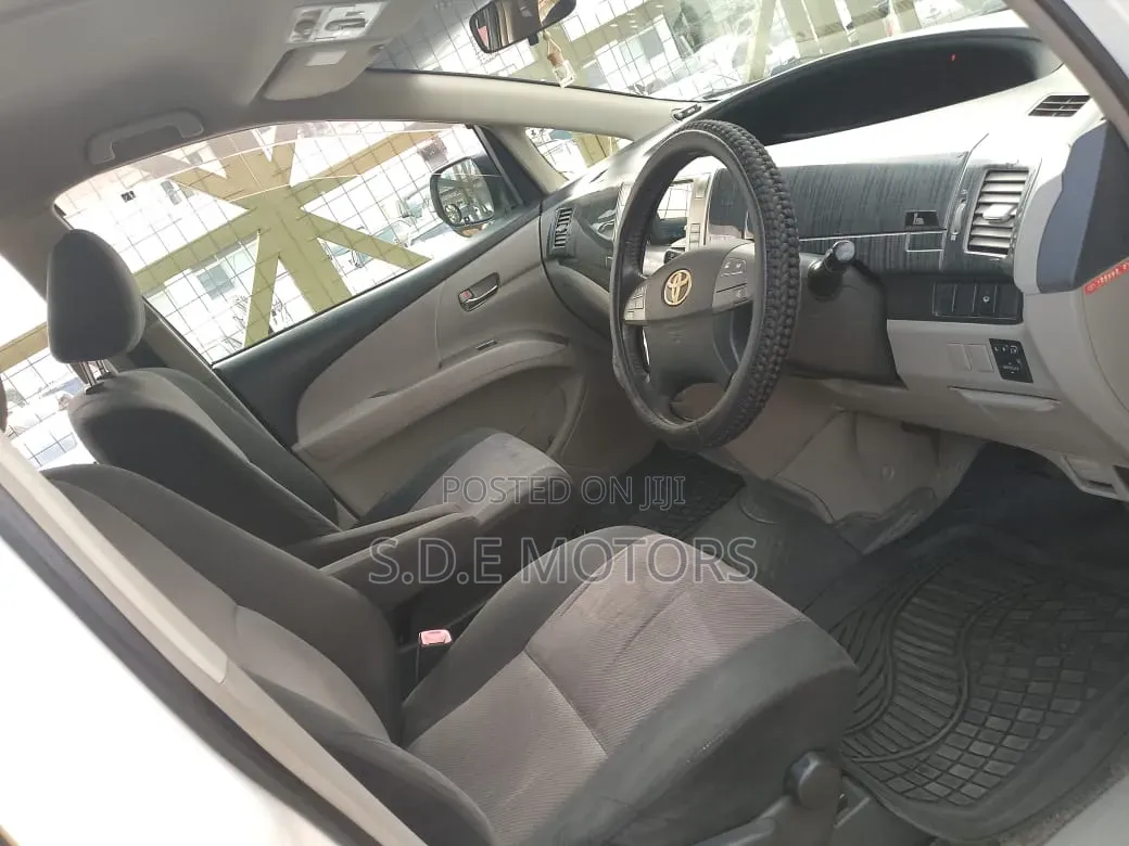 Toyota Estima 2008 White