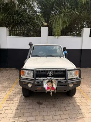 Toyota Land Cruiser 76 Series 2014 White