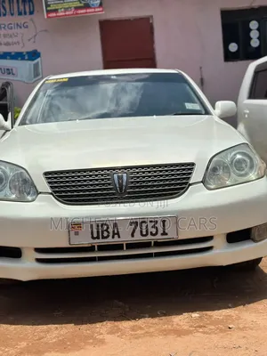 Toyota Mark II 2004 White