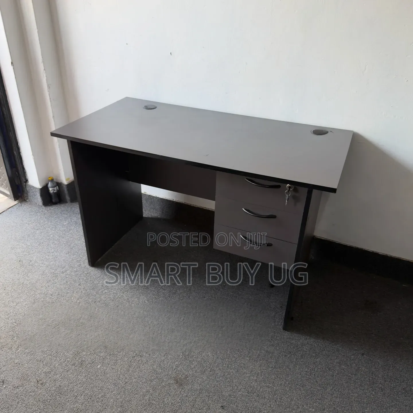 Office Desk/Computer Work Table/Executive Furniture/Study Desk