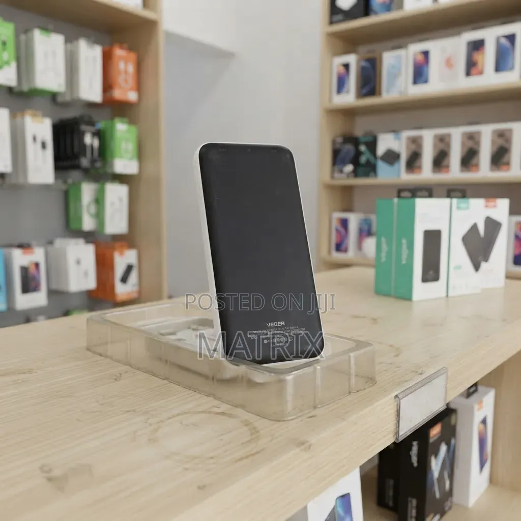 Veger 25,000 mAh Power Bank 92.5 Watt, SUPER USB Universal Power Bank