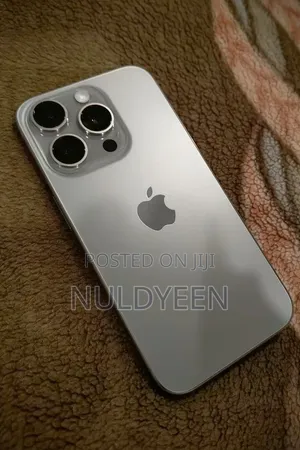Apple iPhone 15 Pro 256 GB
