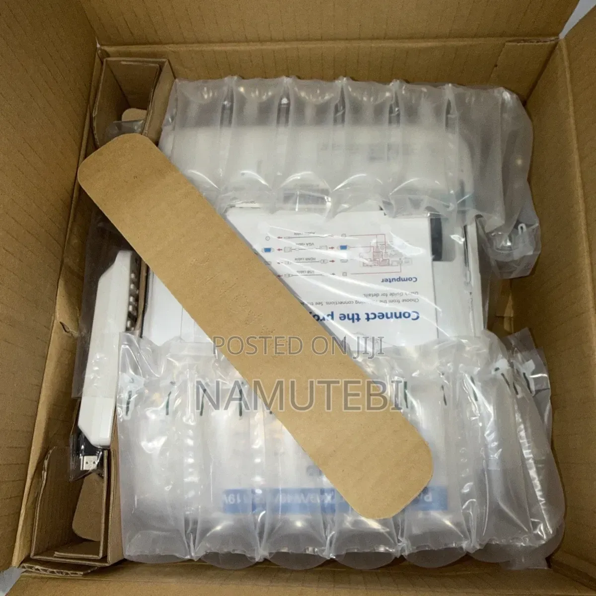 Epson EB-X49 Home and Commercial Projector