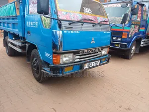 Canter Tipper